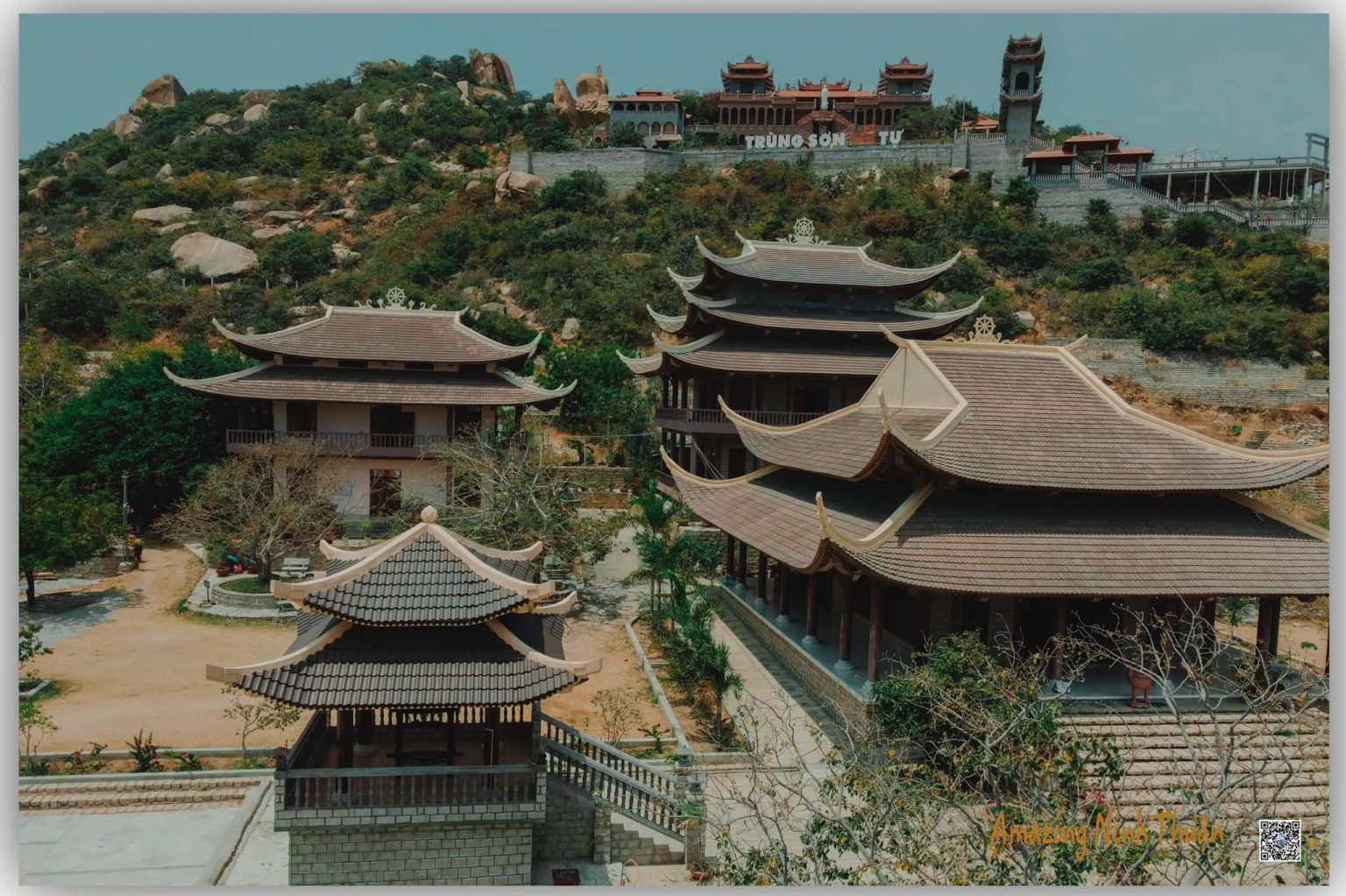 Thiền viện Trúc Lâm Viên Ngộ và Trùng Sơn cổ tự Ninh Thuận. Ảnh: Trần Phương Trình